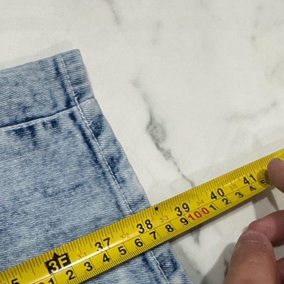 Men's Distressed Light Blue Slim Jeans - Picture 8 of 9